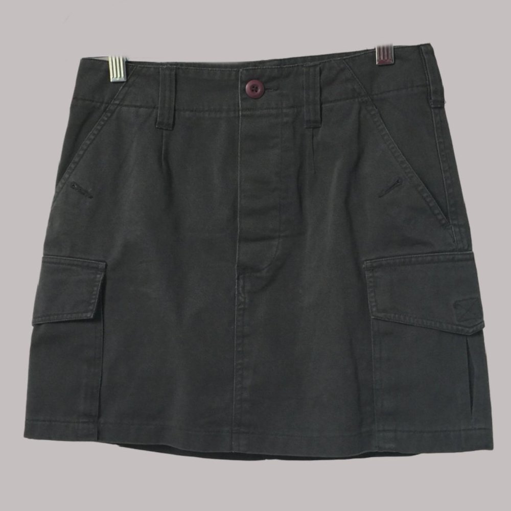 Abercrombie & Fitch Cargo Skirt